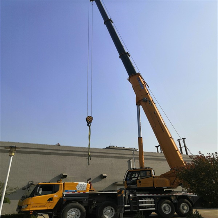 荆州 选择汽车吊租赁的秘诀与联系方式指南