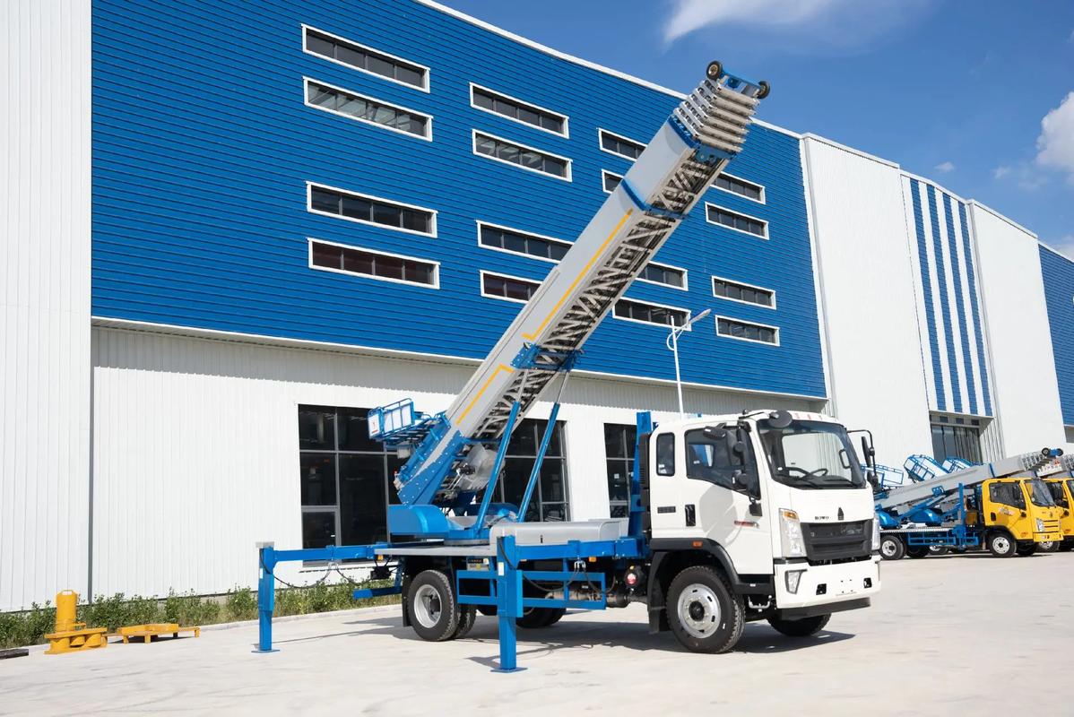 荆州小型云梯车上料车租赁多少钱
